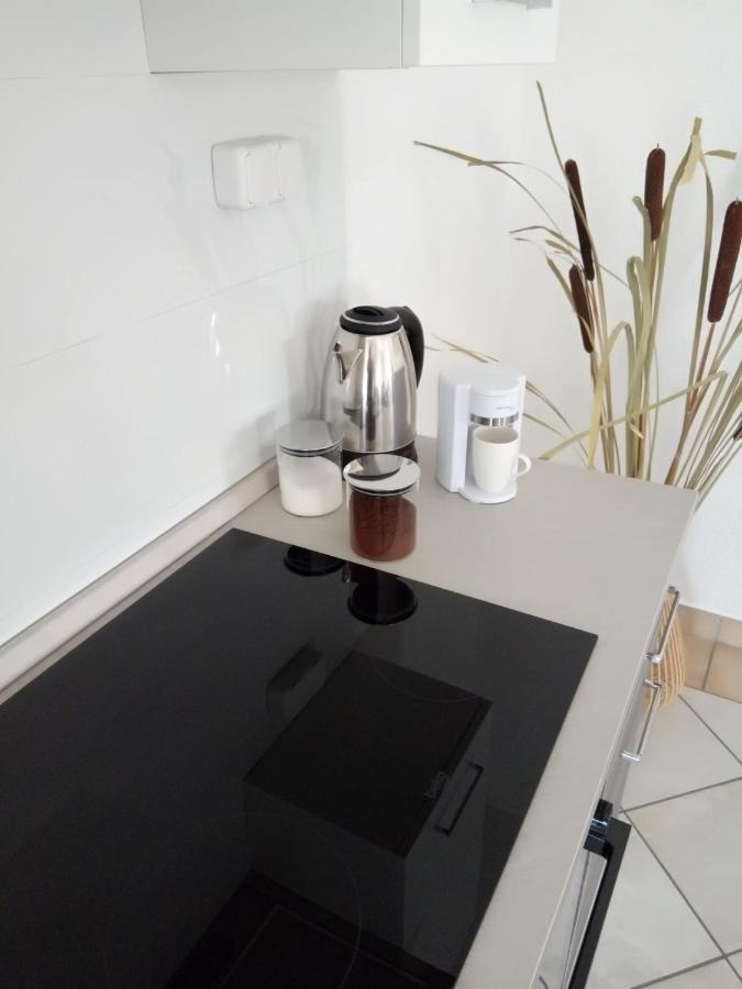 Studio Apartman Kika Otocsán Kültér fotó